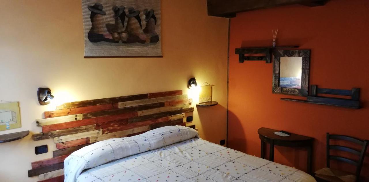 B&B Caselunghe Camerino Bagian luar foto
