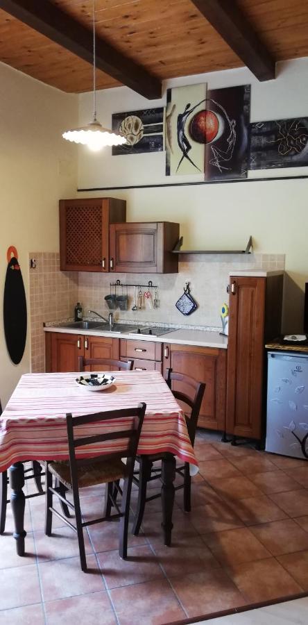 B&B Caselunghe Camerino Bagian luar foto